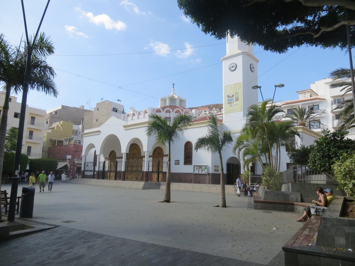 Edificio Gavota Apartment Los Cristianos  Exterior photo